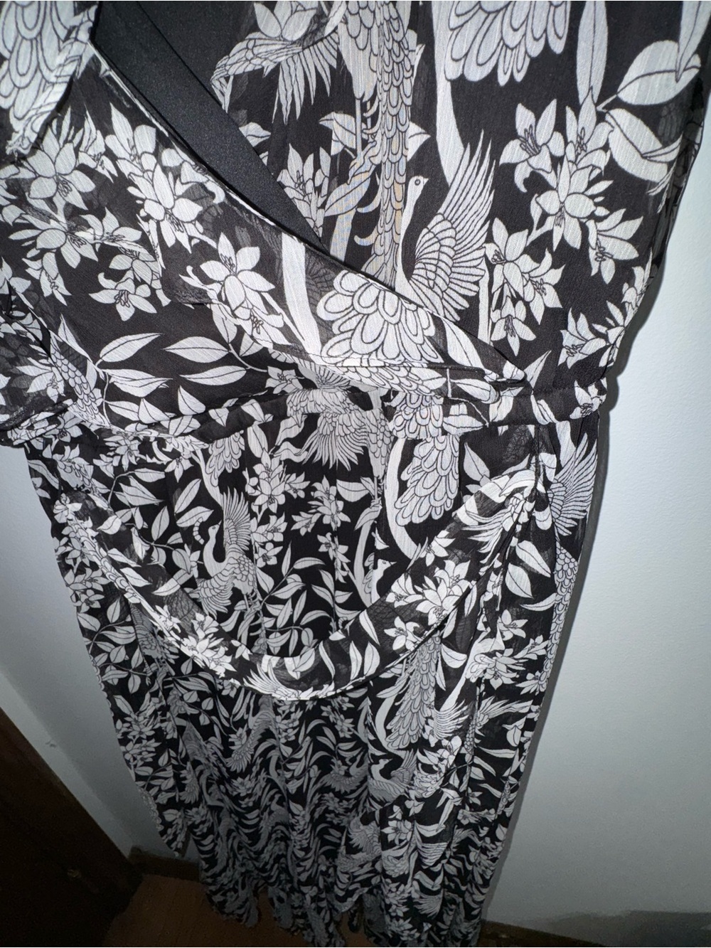 LC Lauren Conrad Black and White Floral Dress - Picture 5 of 8